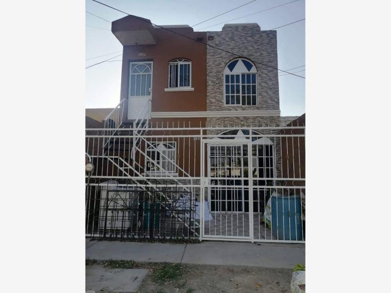 Casa en venta en Hacienda Santa Fe, Tlajomulco de Zúñiga — foto 1 de 7