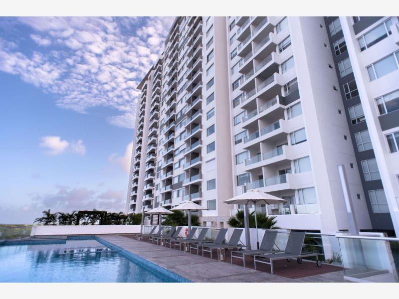 Departamento en venta en Zona Hotelera, Benito Juárez — foto 1 de 47