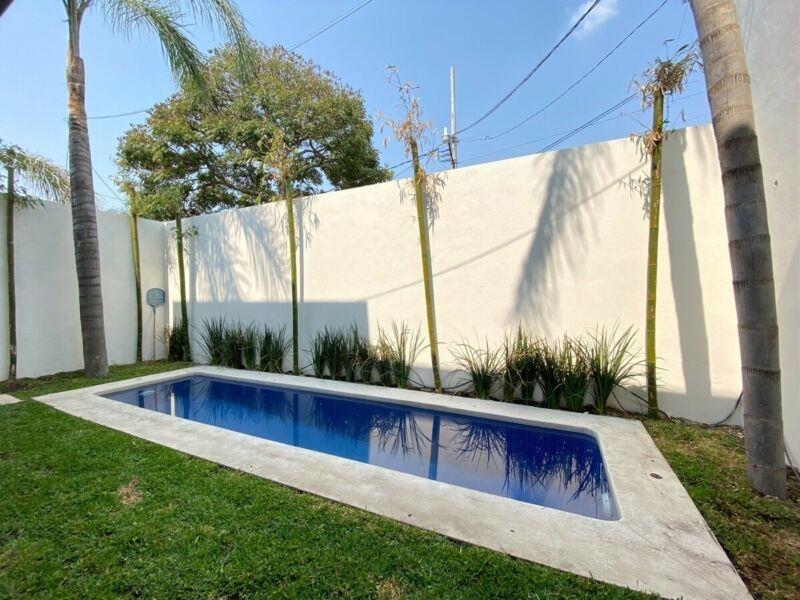 Casa en venta en Jardines de Delicias, Cuernavaca — foto 1 de 18
