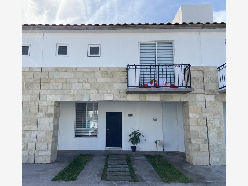 Casa en venta en Los Almendros, Torreón — foto 1 de 36