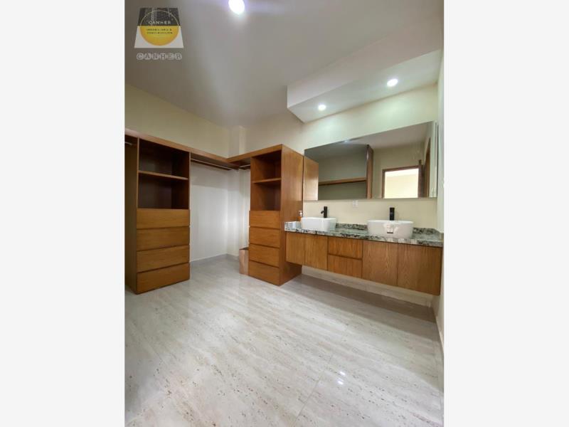 Casa en venta en Las Lomas Residencial, Alvarado — foto 1 de 10