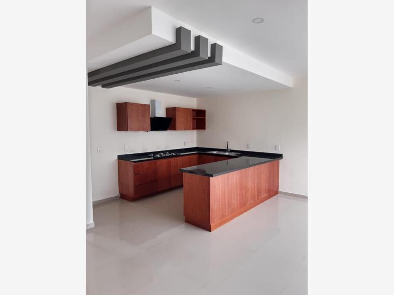 Casa en venta en Lomas de la Rioja, Alvarado — foto 1 de 12
