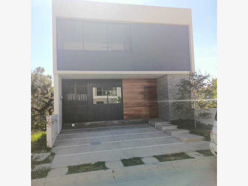 Casa en venta en La Cima, Zapopan — foto 1 de 33