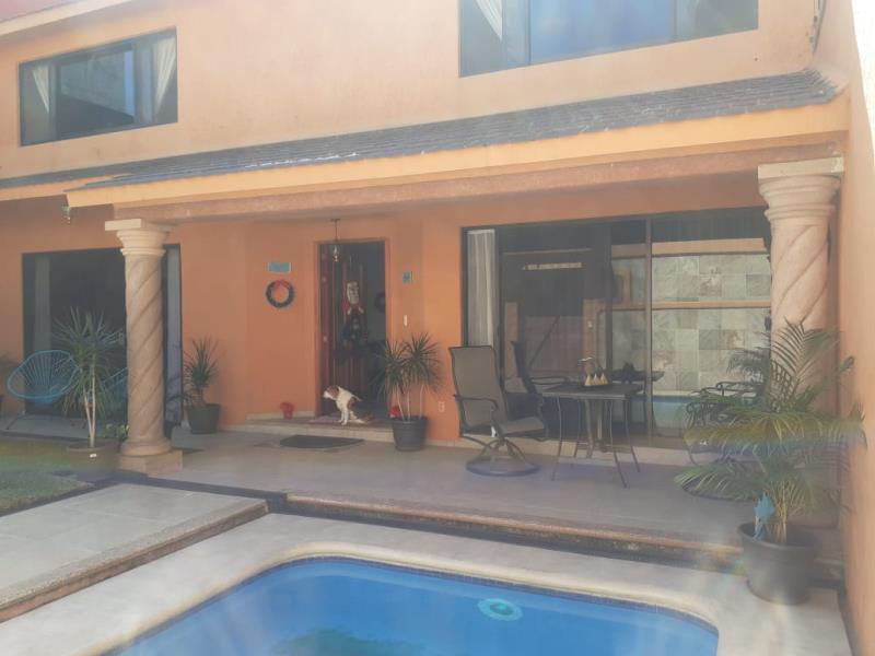 Casa en venta en Extensión Vista Hermosa, Cuernavaca — foto 1 de 19
