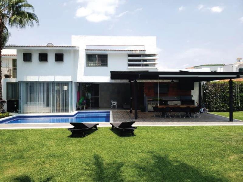 Casa en venta en Lomas de Cocoyoc, Atlatlahucan — foto 1 de 23