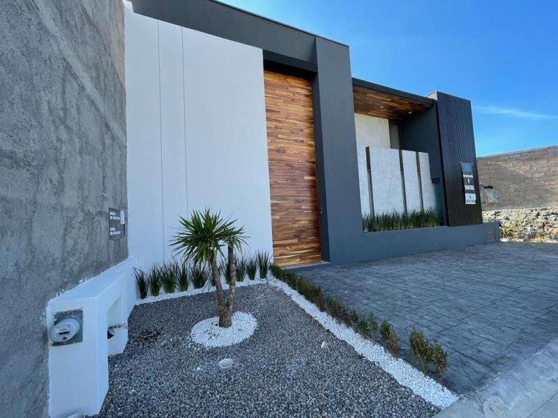 Casa en venta en Bosque Monarca, Morelia — foto 1 de 22