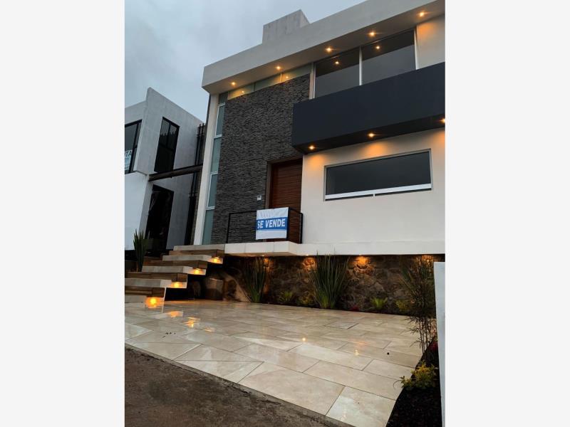 Casa en venta en Bosque Monarca, Morelia — foto 1 de 18