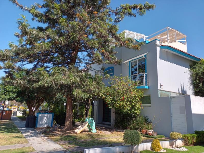 Casa en renta en San Antonio de Ayala, Irapuato — foto 1 de 11