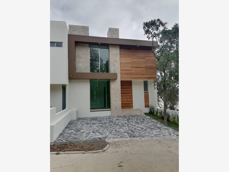 Casa en venta en Bosque Monarca, Morelia — foto 1 de 25