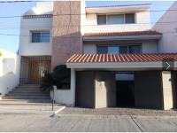 Casa en venta en Colinas del Parque, San Luis Potosí, San Luis Potosí