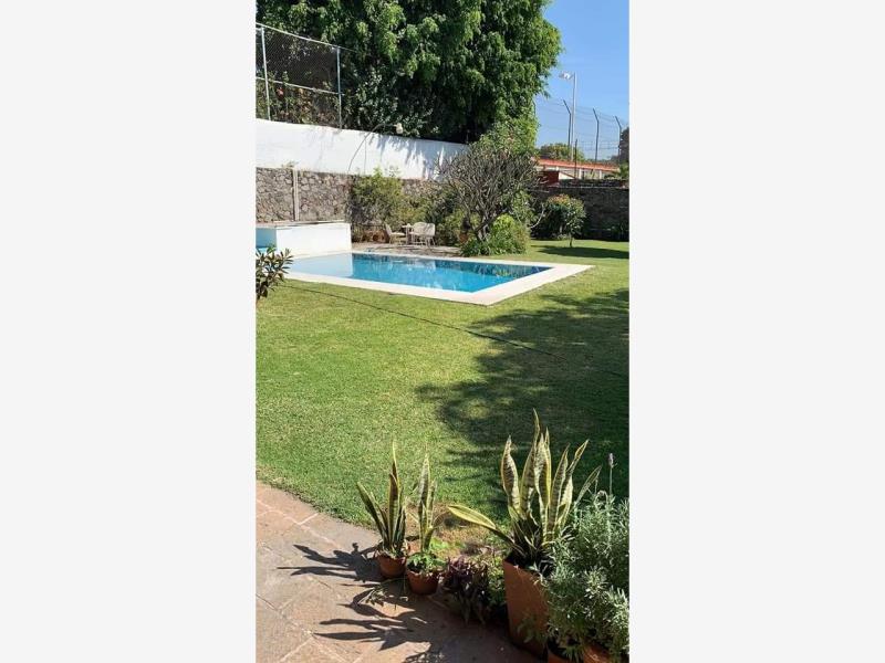 Casa en venta en Delicias, Cuernavaca — foto 1 de 17