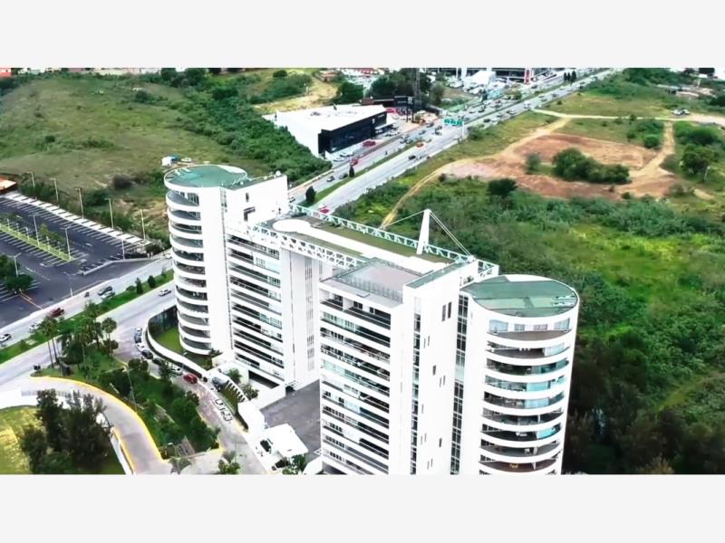 Departamento en venta en Puerta de Hierro, Zapopan — foto 1 de 22