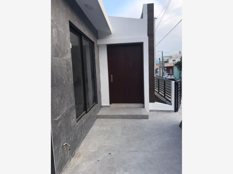 Casa en venta en Venustiano Carranza, Boca del Río — foto 1 de 4