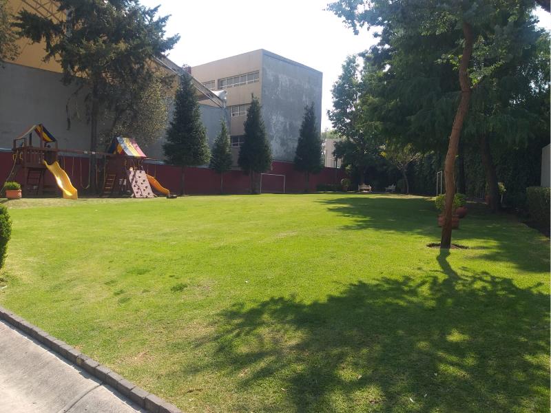 Casa en venta en Jardines de San Mateo, Naucalpan de Juárez — foto 1 de 70