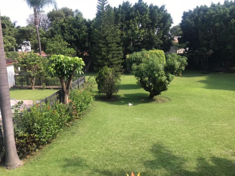 Terreno en venta en Jardines de Delicias, Cuernavaca — foto 1 de 8