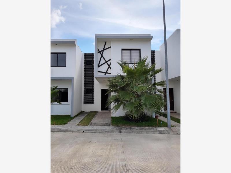 Casa en venta en Paso del Toro, Medellín de Bravo — foto 1 de 22