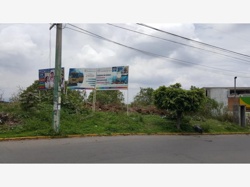 Terreno en venta en Lomas de Ahuatlán, Cuernavaca — foto 1 de 2