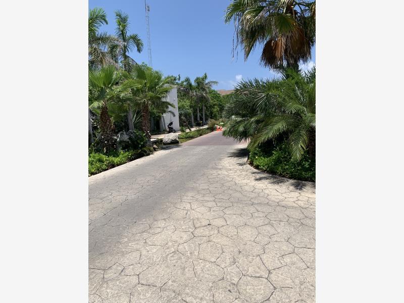 Terreno en venta en Puerto Aventuras, Solidaridad — foto 1 de 19