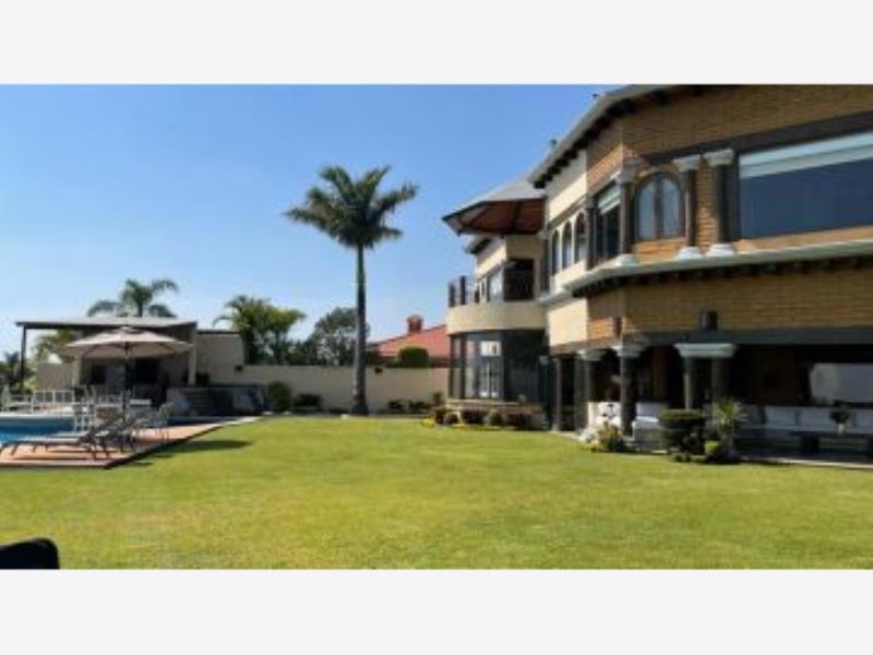 Casa en venta en La Herradura, Cuernavaca — foto 1 de 29