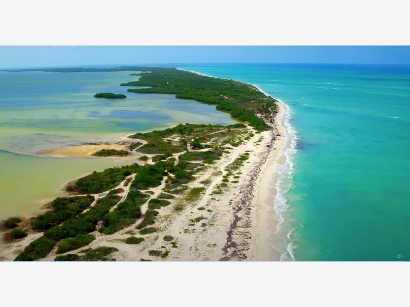 Terreno en venta en Isla Blanca, Isla Mujeres — foto 1 de 9