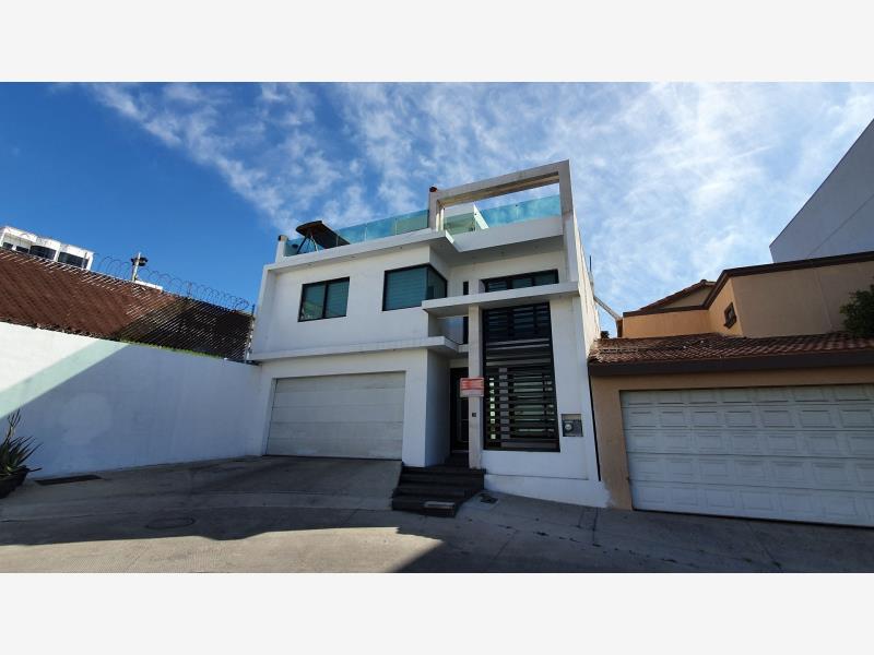 Casa en venta en Playas de Tijuana Sección el Dorado, Tijuana — foto 1 de 50