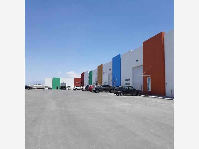 Bodega en renta en El Paraíso, Saltillo — foto 1 de 14