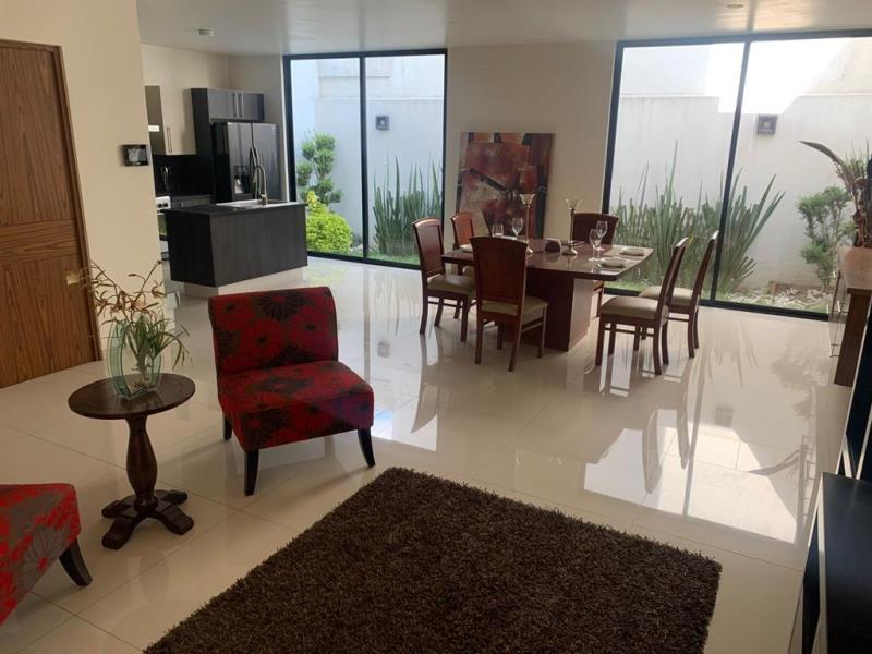 Casa en venta en San José, San Pedro Cholula — foto 1 de 36