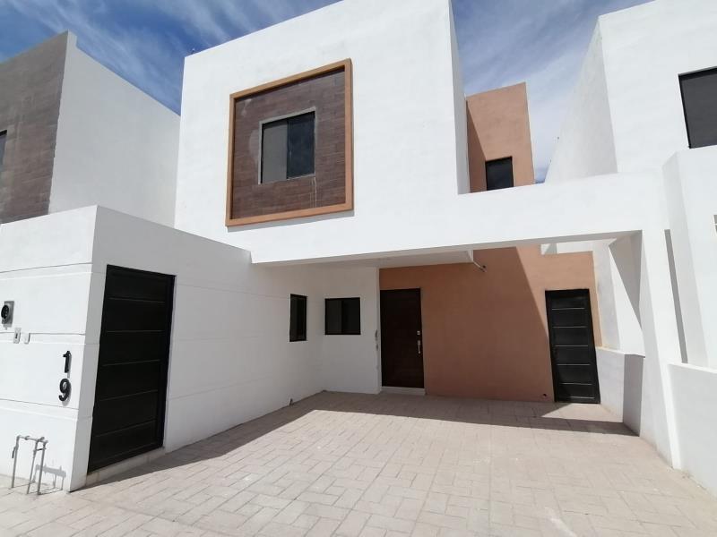 Casa en venta en Residencial las Etnias, Torreón — foto 1 de 28