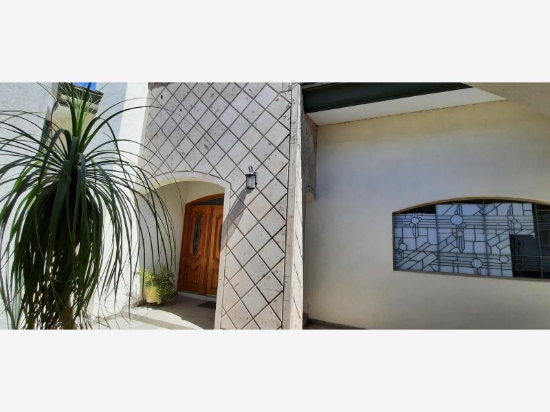CASA EN VENTA, DE UN PISO, primer sector de Viñedos CASA EN VENTA, DE UN PISO, primer sector de Viñedos