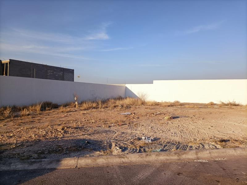 Terreno en venta en Cordillera, Saltillo — foto 1 de 5