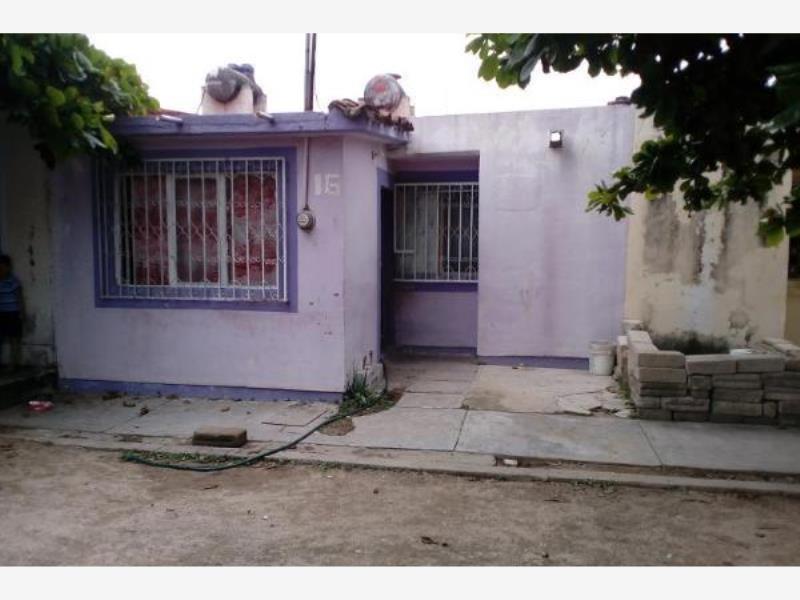 Casa en venta en Infonavit San Isidro, Arriaga — foto 1 de 2
