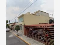 Casa en venta en Valle de Santa Mónica, Tlalnepantla de Baz — foto 2 de 4
