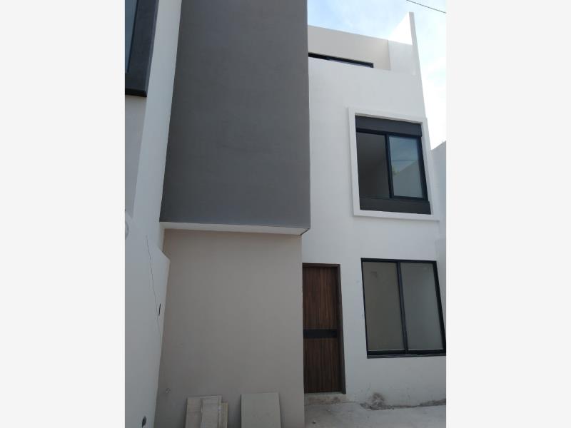 Casa en venta en Ampl Momoxpa, San Pedro Cholula — foto 1 de 27