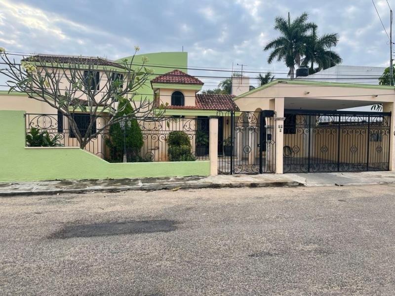 Casa en venta en San Antonio Cinta, Mérida — foto 1 de 20