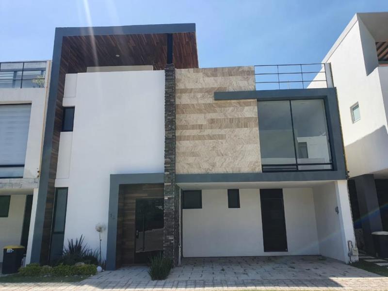 Casa en venta en Lomas de Angelópolis, San Andrés Cholula — foto 1 de 17