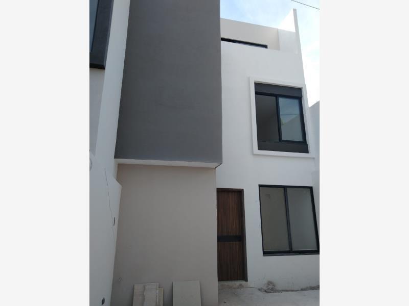 Casa en venta en Ampliación Momoxpan, San Pedro Cholula — foto 1 de 27