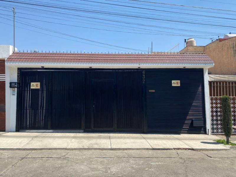 Casa en venta en Jardines Alcalde, Guadalajara — foto 1 de 6