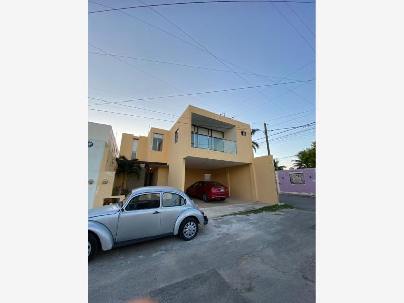 Casa en renta en Leandro Valle, Mérida — foto 1 de 19