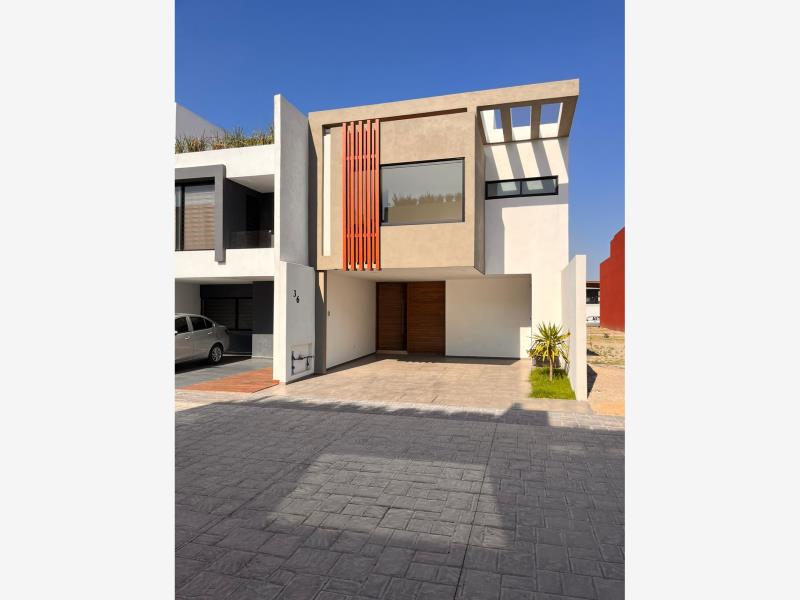 Casa en venta en Cuautlancingo, Cuautlancingo — foto 1 de 20