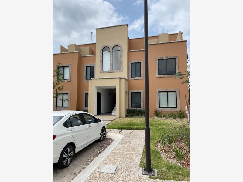 Departamento en renta en Palmita de Landeta, San Miguel de Allende — foto 1 de 38