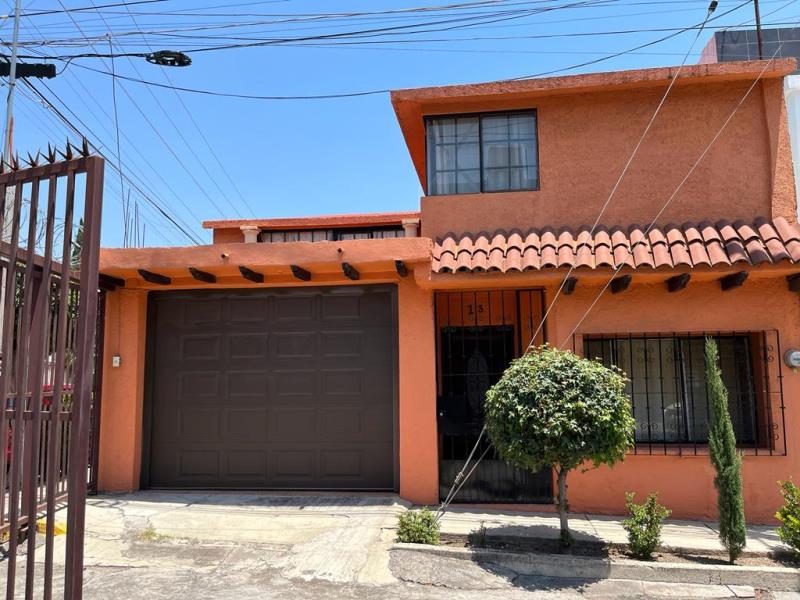 Casa en venta en Fuentes de Morelia, Morelia — foto 1 de 19