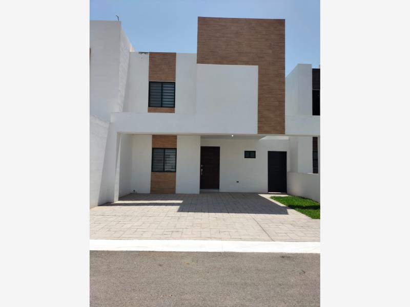 Casa en venta en Lomas de las Etnias, Torreón — foto 1 de 20