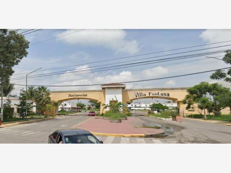 Casa en venta en Villa Fontana, San Pedro Tlaquepaque, Jalisco