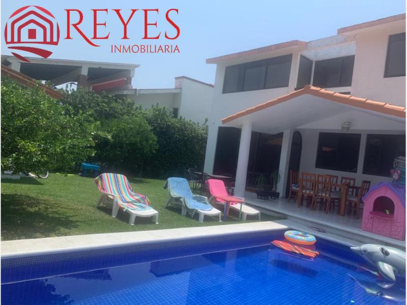 Casa en renta en Lomas de Cocoyoc, Atlatlahucan — foto 1 de 14