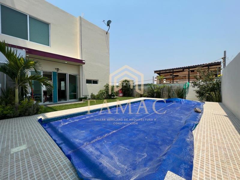Casa en venta en Club de Golf Santa Fe, Xochitepec — foto 1 de 24