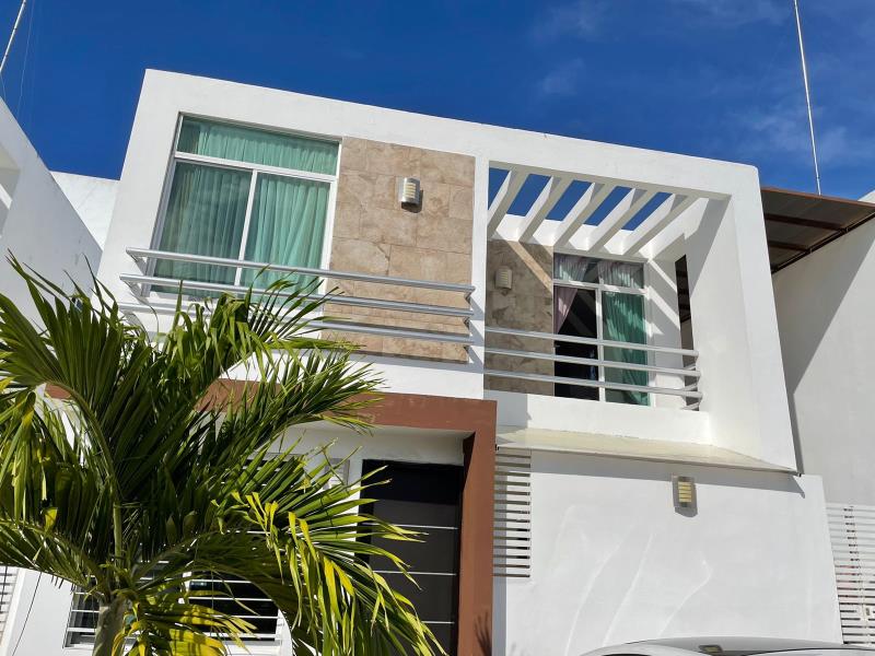 Casa en renta en Gran Santa Fe, Mérida — foto 1 de 22