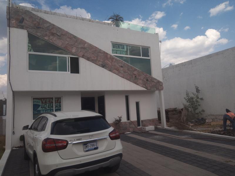 Casa en venta en Grand Preserve, Querétaro — foto 1 de 27