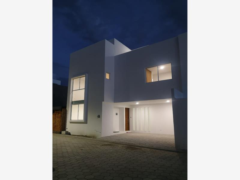 Casa en venta en San Juan Cuautlancingo, Cuautlancingo — foto 1 de 27