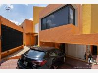 Casa en venta en Ciudad Satelite, Naucalpan de Juárez, México Casa en venta en Ciudad Satelite, Naucalpan de Juárez, México