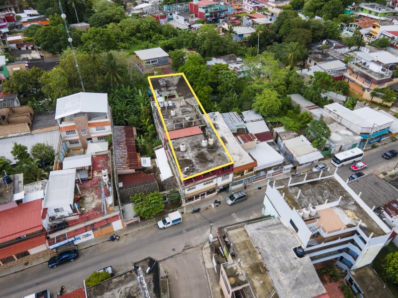 Edificio en venta en Villa Alta, Acayucan — foto 1 de 16